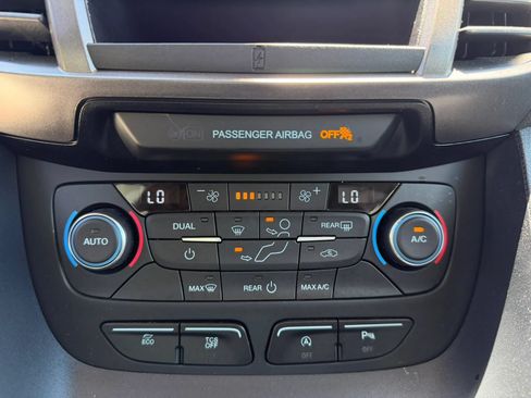 Used 2021 Ford Transit Connect XLT FWD image 33