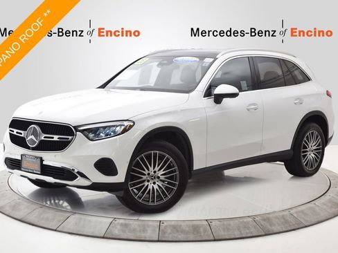 Certified 2026 Mercedes-Benz GLC 300 image 1