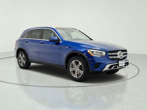 Used 2022 Mercedes-Benz GLC 300 image 3