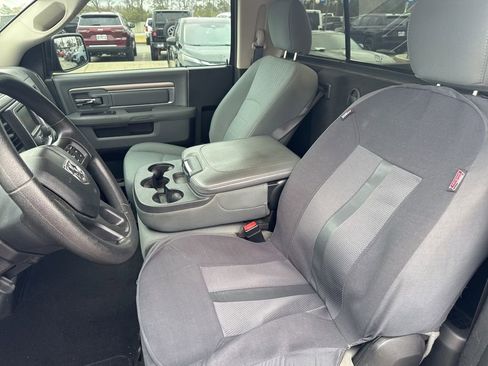 Used 2015 RAM 1500 Express w/ Black Ram 1500 Express Group image 22