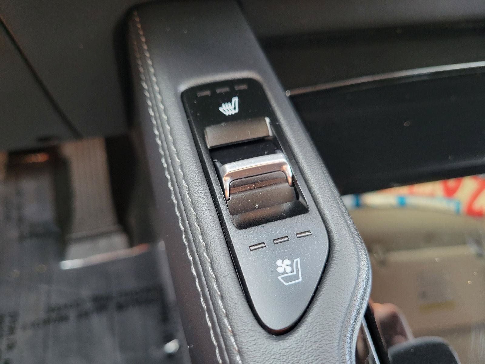 Used 2020 Kia Telluride EX AWD/4WD image 21