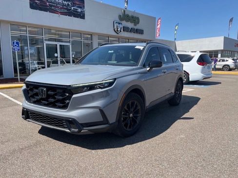 Used 2024 Honda CR-V Sport image 2