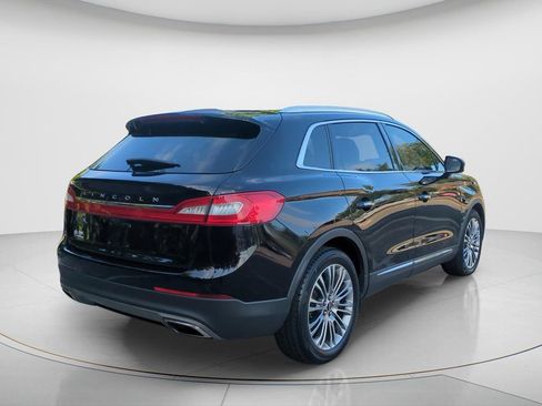 Used 2016 Lincoln MKX Reserve w/ Cargo Utility Package FWD image 5