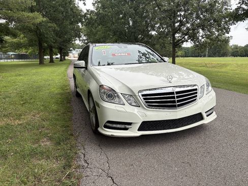 Used 2012 Mercedes-Benz E 350 Sedan w/ Lane Tracking Pkg image 16