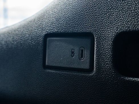 New 2026 Chevrolet Tahoe LS image 35