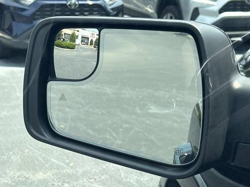Used 2025 RAM 1500 Laramie w/ Sport Appearance Package AWD/4WD image 16