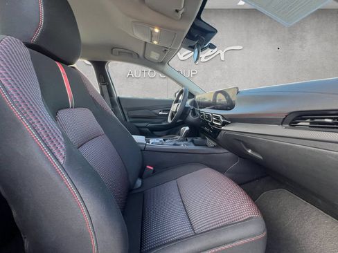 Certified 2026 Nissan Sentra SR w/ Floor Mat Package FWD image 24