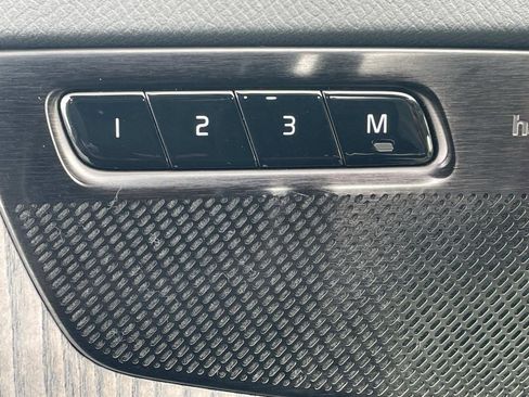 Certified 2023 Volvo XC90 B6 Plus w/ Protection Package Premier image 18