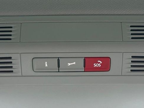 New 2026 Volkswagen Taos SE AWD/4WD image 35