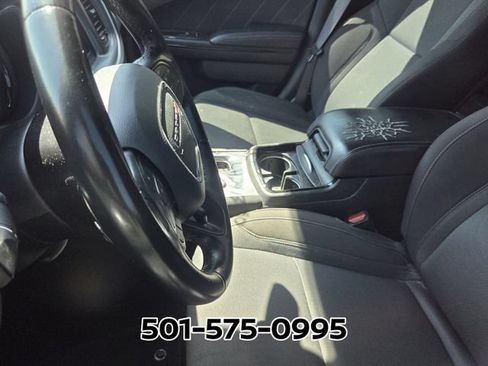 Used 2020 Dodge Charger SXT w/ Blacktop Package RWD image 8