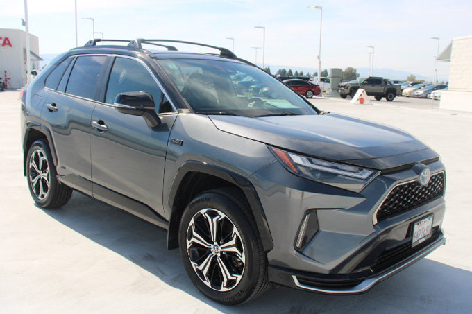 Certified 2024 Toyota RAV4 XSE AWD/4WD image 2