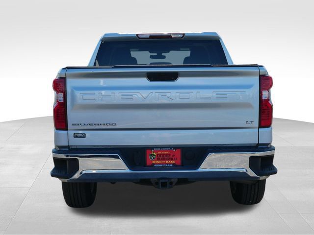 Used 2021 Chevrolet Silverado 1500 LT AWD/4WD image 8