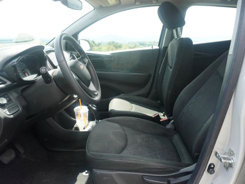 Used 2020 Chevrolet Spark LT FWD image 14