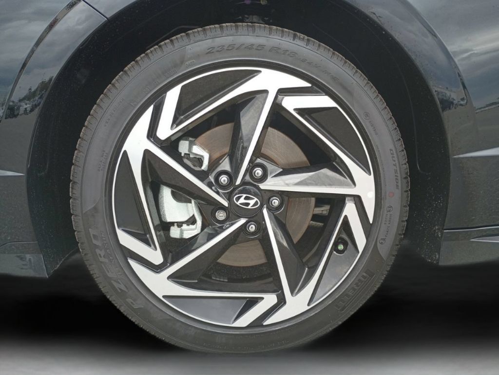 Certified 2024 Hyundai Sonata SEL w/ Convenience Package FWD image 32