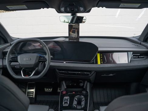 New 2027 Audi SQ6 e-tron Premium Plus AWD/4WD image 10