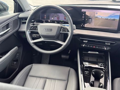 New 2026 Audi Q3 quattro 2.0T AWD/4WD image 24