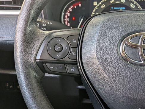 Certified 2024 Toyota RAV4 XLE AWD/4WD image 15