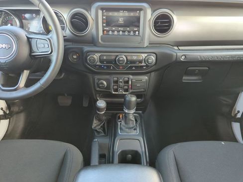 Used 2023 Jeep Wrangler Unlimited w/ Convenience Group image 21