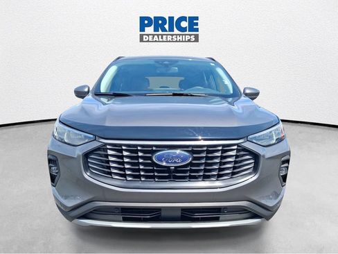 Used 2024 Ford Escape Platinum AWD/4WD image 4