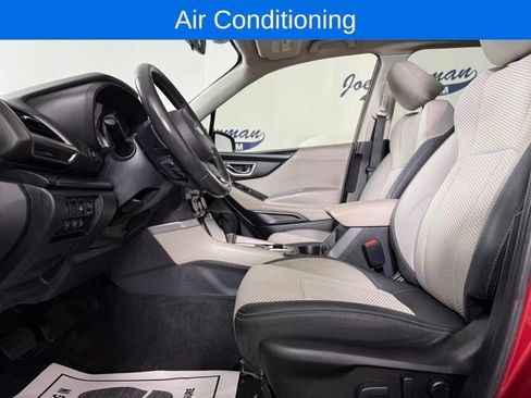 Used 2019 Subaru Forester Premium image 12