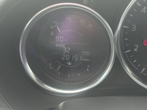 Used 2016 MAZDA MX-5 Miata Grand Touring RWD image 17
