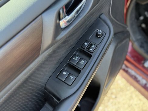 Used 2015 Subaru Legacy 2.5i Limited image 13