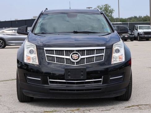 Used 2011 Cadillac SRX Luxury FWD image 2