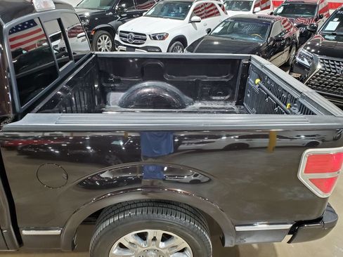 Used 2013 Ford F150 Platinum RWD image 38