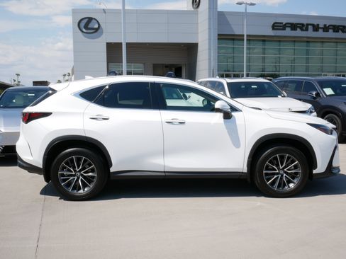 Certified 2026 Lexus NX 350 AWD w/ Accessory Package (2T) image 13