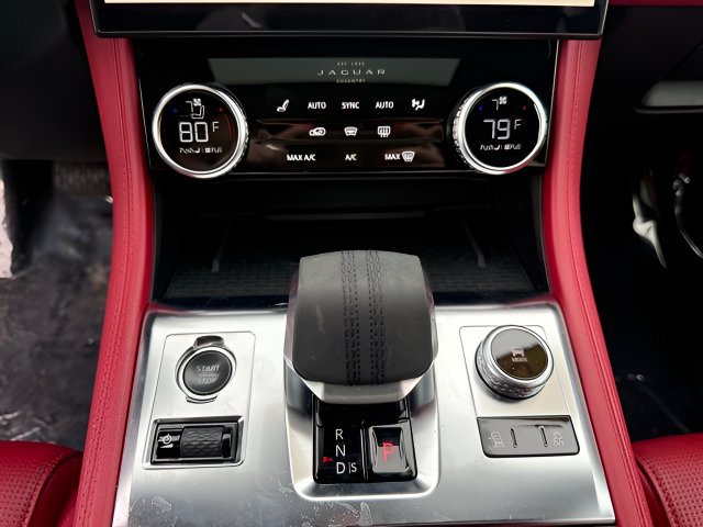Used 2023 Jaguar F-PACE R-Dynamic S AWD/4WD image 15