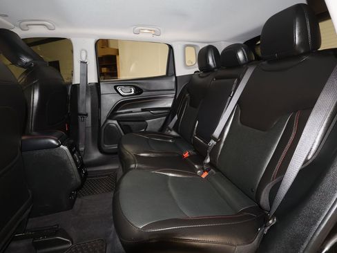 Used 2022 Jeep Compass Trailhawk w/ Trailhawk Elite Group image 25