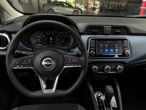 Used 2025 Nissan Versa SV FWD image 13