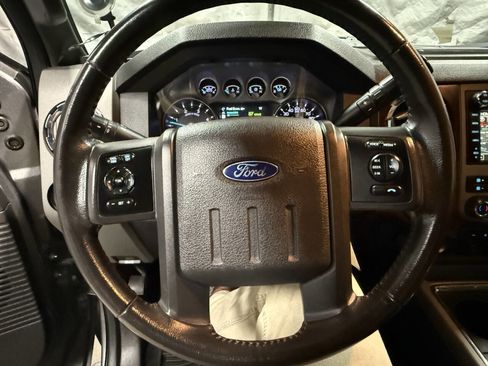 Used 2012 Ford F250 Lariat w/ Chrome Pkg image 24