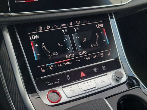 New 2026 Audi SQ7 Prestige AWD/4WD image 13