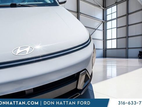 Used 2025 Hyundai Kona SEL FWD image 29
