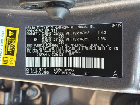 Used 2015 Toyota Highlander XLE FWD image 26