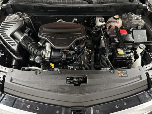 Used 2020 Cadillac XT6 Premium Luxury image 40