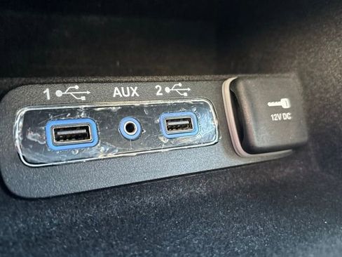 Certified 2019 Jeep Grand Cherokee Limited w/ Luxury Group II image 42