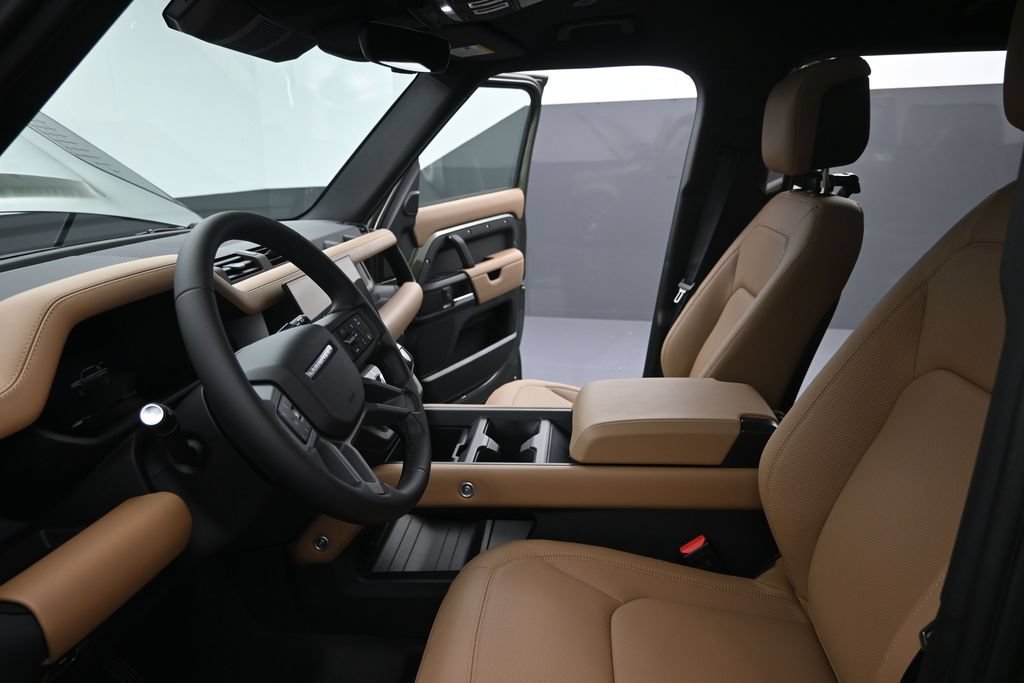 New 2026 Land Rover Defender 110 X-Dynamic SE AWD/4WD image 26