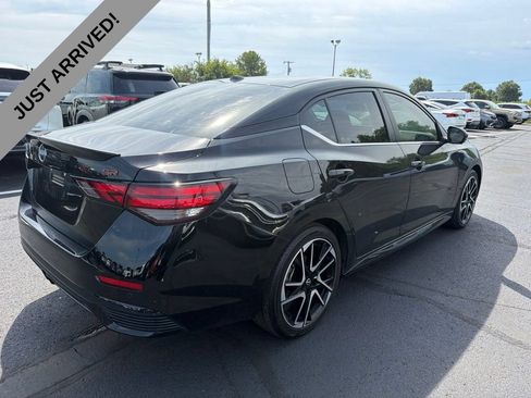 Certified 2025 Nissan Sentra SR w/ SR Premium Package FWD image 5
