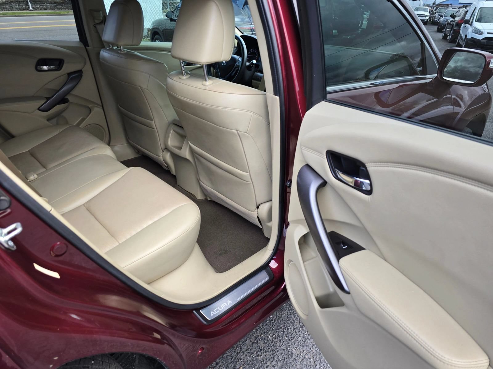 Used 2015 Acura RDX FWD image 14