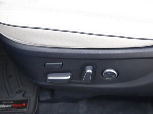 Used 2025 Hyundai Palisade Limited AWD/4WD image 15