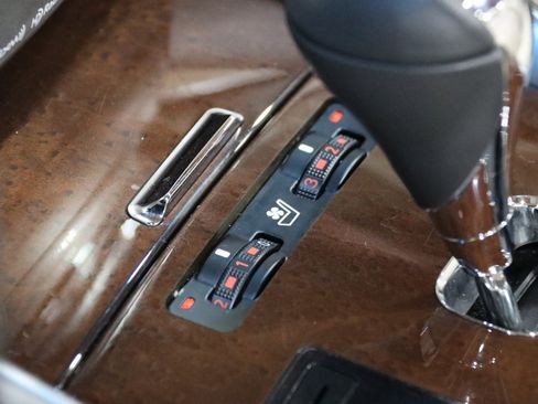 Used 2015 Lexus IS 250C image 55