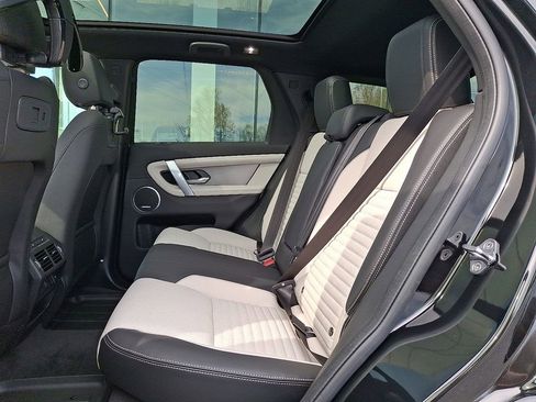 New 2026 Land Rover Discovery Sport Landmark AWD/4WD image 6