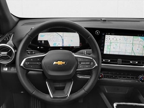New 2026 Chevrolet Equinox LT image 4