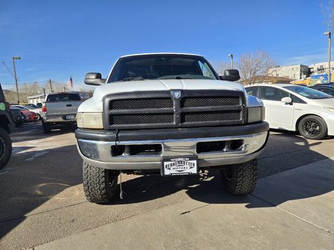 Used 1998 Dodge Ram 2500 Truck ST image 3