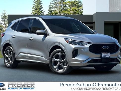 Used 2023 Ford Escape ST-Line Select w/ Class II Trailer Tow Package AWD/4WD image 1