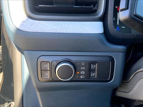 New 2025 Ford Maverick XLT w/ XLT Luxury Package image 20