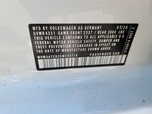 New 2025 Volkswagen GTI SE image 10