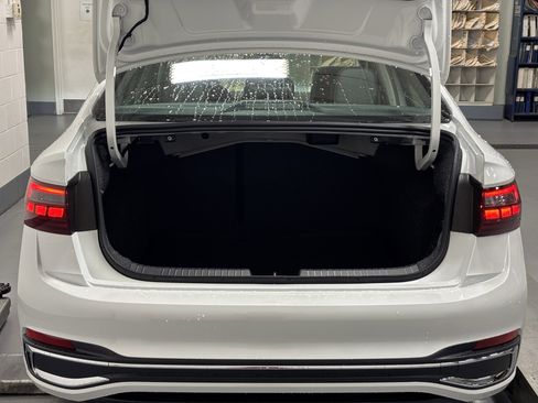 New 2026 Volkswagen Jetta SEL image 19